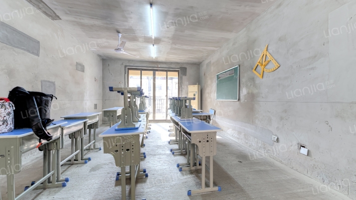 福源名居二手房实景图