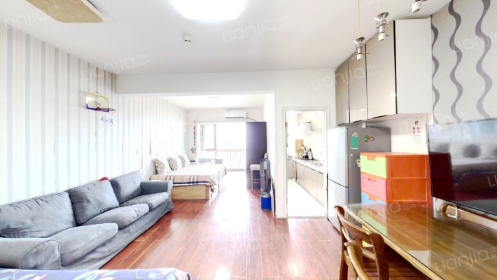 诚基经贸中心二手房实景图