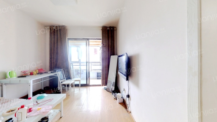 华南城中园一组团二手房实景图