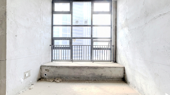 和昌珑悦二手房实景图