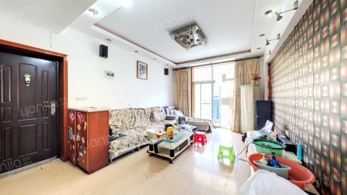 鑫桥新村二手房实景图