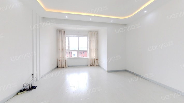 阳光小镇二手房实景图