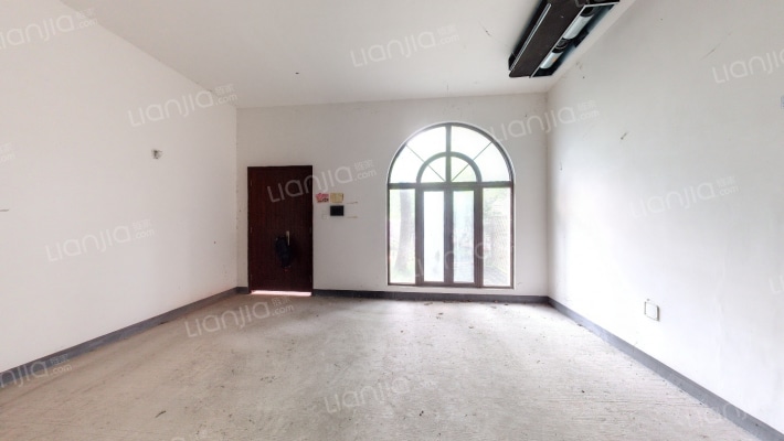 龙湖东桥郡三组团二手房实景图