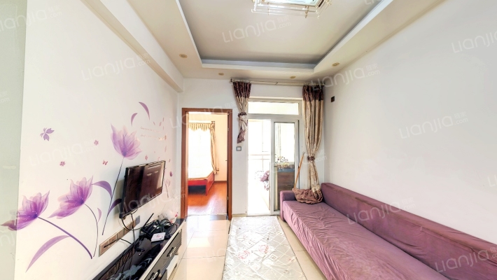 和泓四季D区二手房实景图