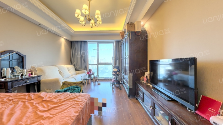 杰正山山山二手房实景图