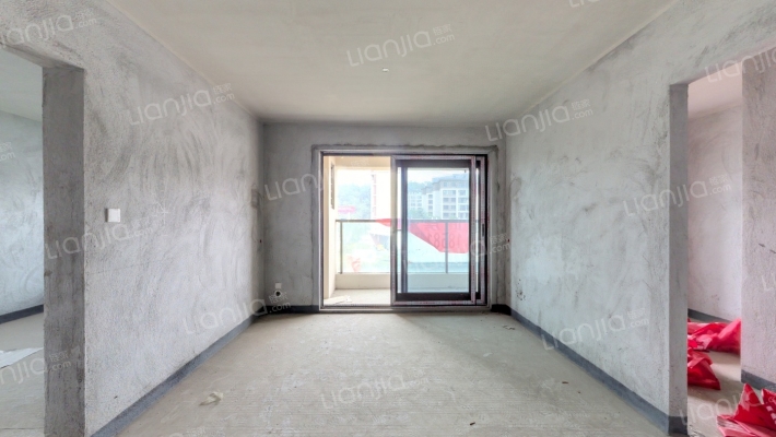 领琇长江C区二手房实景图