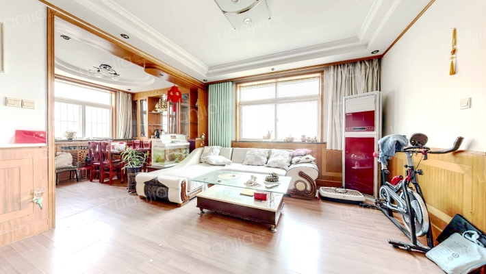 泰华花园二手房实景图