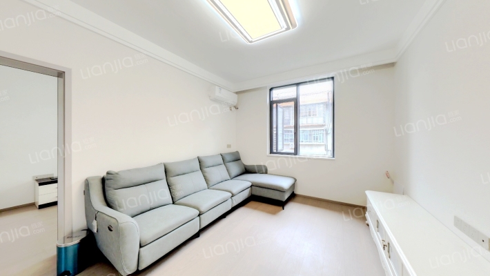 复兴路工行宿舍二手房实景图