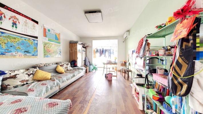 世界名园D区二手房实景图