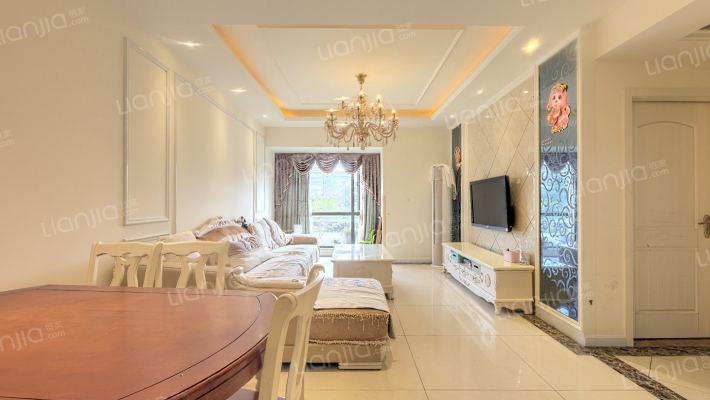 都江华府二手房实景图