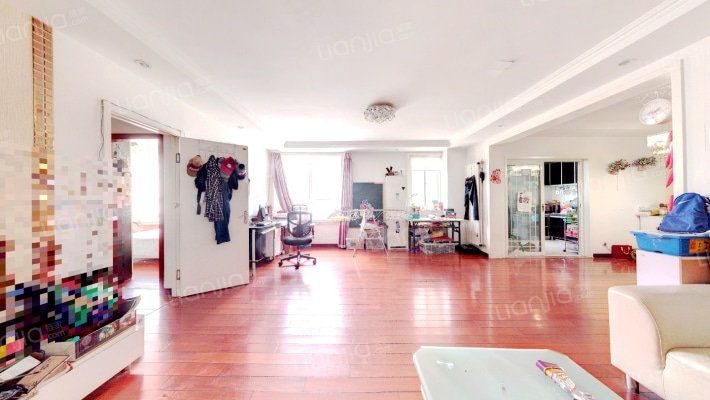 山外青山二手房实景图