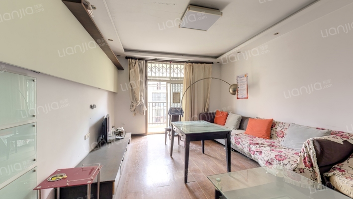 丽景雅苑南区二手房实景图