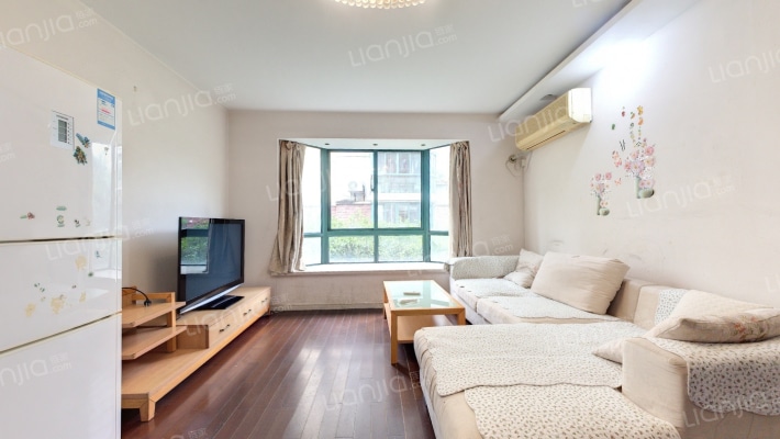 水韵华庭二手房实景图