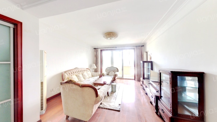 优山美地二手房实景图