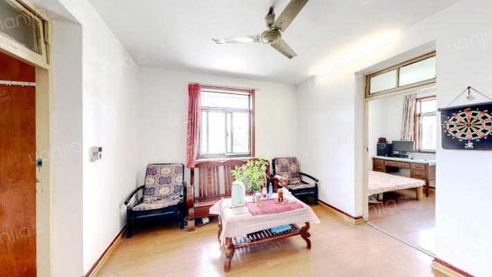 和燕路465号二手房实景图