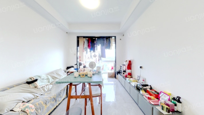 怡瑞达云秀府二手房实景图