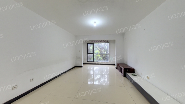 山语城三区二手房实景图