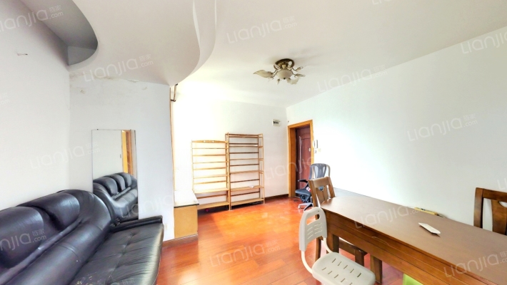 金桥新村四街坊二手房实景图