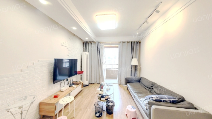 保利江上明珠乐园二手房实景图