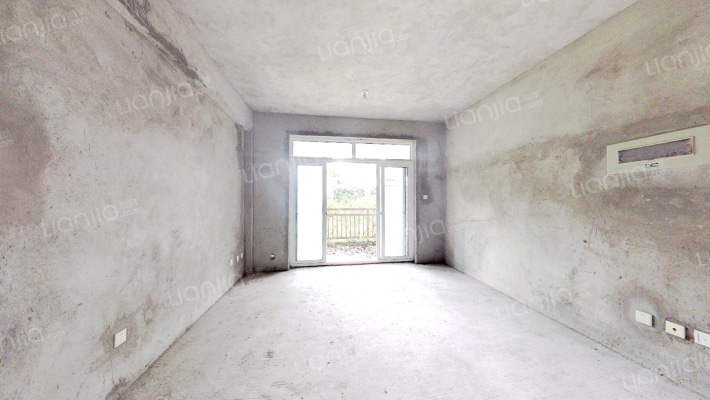 中国青城2期二手房实景图