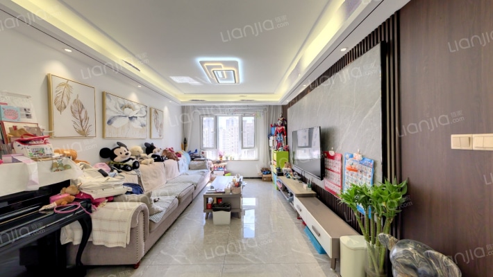 中海和颂二手房实景图