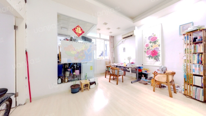 米兰小筑二手房实景图