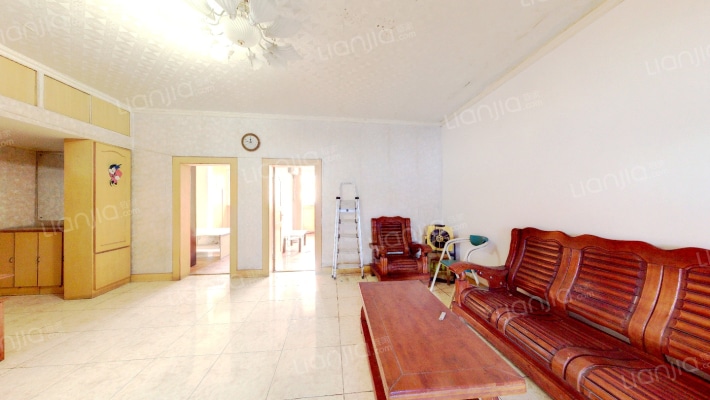 交警宿舍二手房实景图