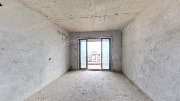 绿地名仕公馆鸿儒苑二手房实景图