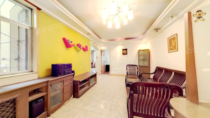 陕国投家属院二手房实景图