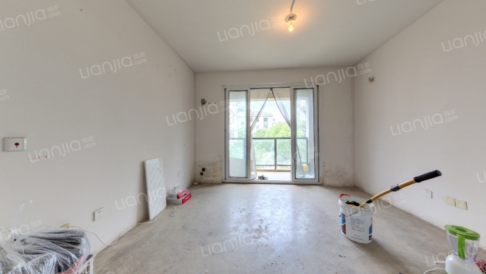 侯郢雅苑二手房实景图