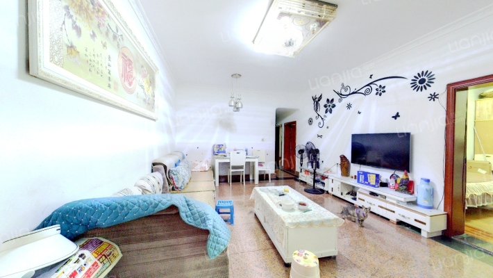 红球坝社区二手房实景图