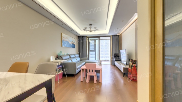 华润国际社区C区二手房实景图