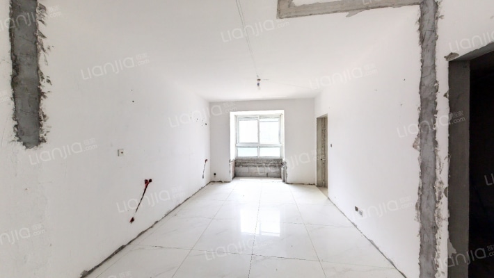 粤港臻园二手房实景图