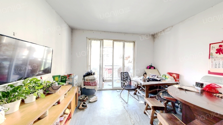 永南佳园二手房实景图