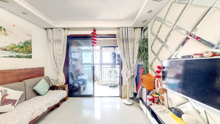 幸福大街东区二手房实景图