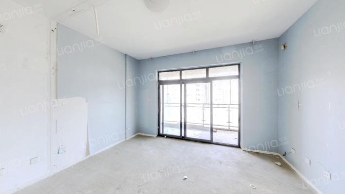 锐力领峰二手房实景图