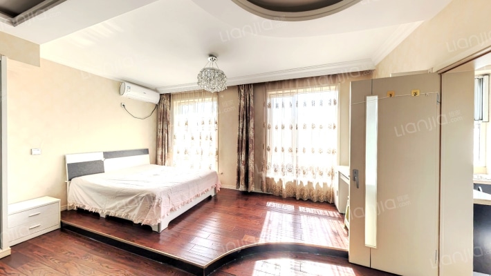 世纪海云天三期二手房实景图