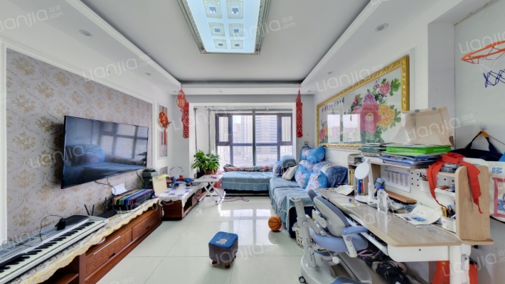 中海寰宇天下C区二手房实景图