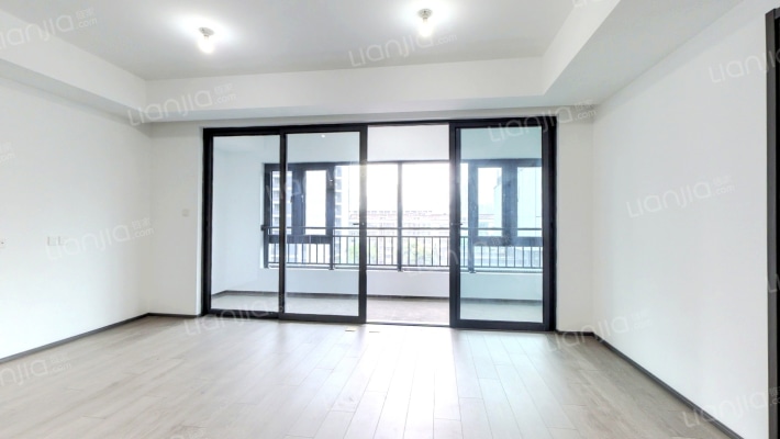 金隅中交山湖云筑二手房实景图