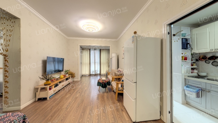 置信丽岛二手房实景图