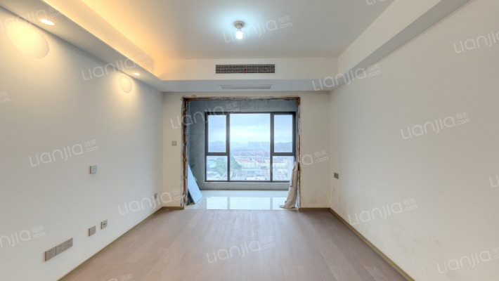 星河国际一区二手房实景图