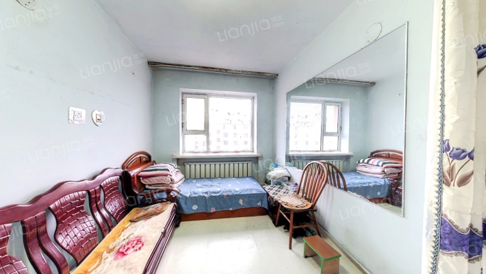 荒山小区二手房实景图