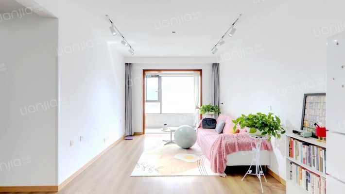 悦尚锦云二手房实景图