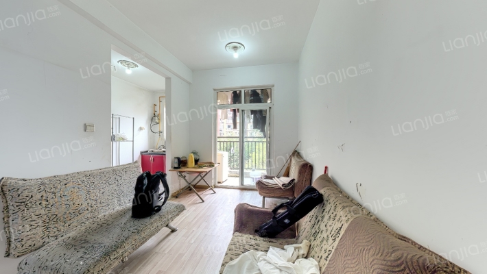 赛纳花苑二手房实景图