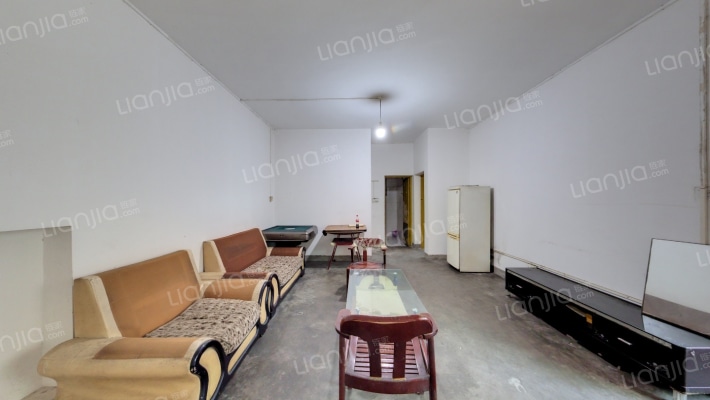 东方小区二手房实景图