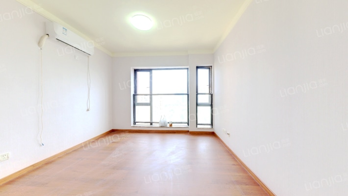 万科城三期二手房实景图