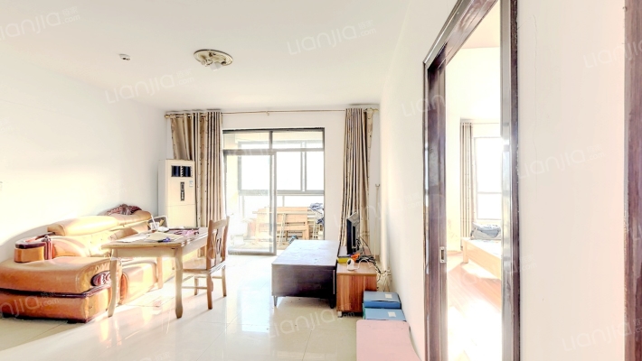 蓝色港湾二手房实景图