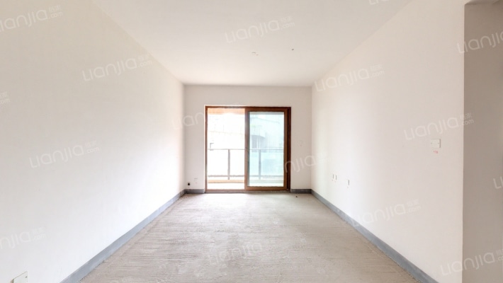 龙湖春森彼岸四期二手房实景图