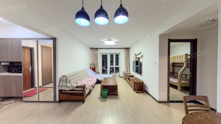 万科赏溪苑二手房实景图