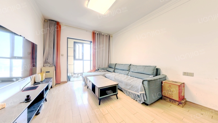 美的新城公园天下二手房实景图